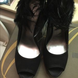 Gorgeous black heel shoes